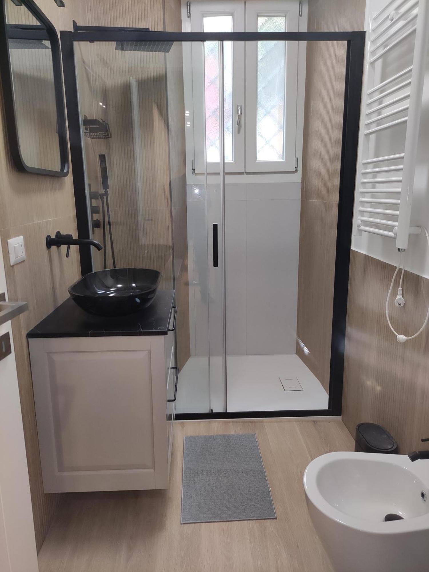 Metro Mirti Rome Suite Exterior photo